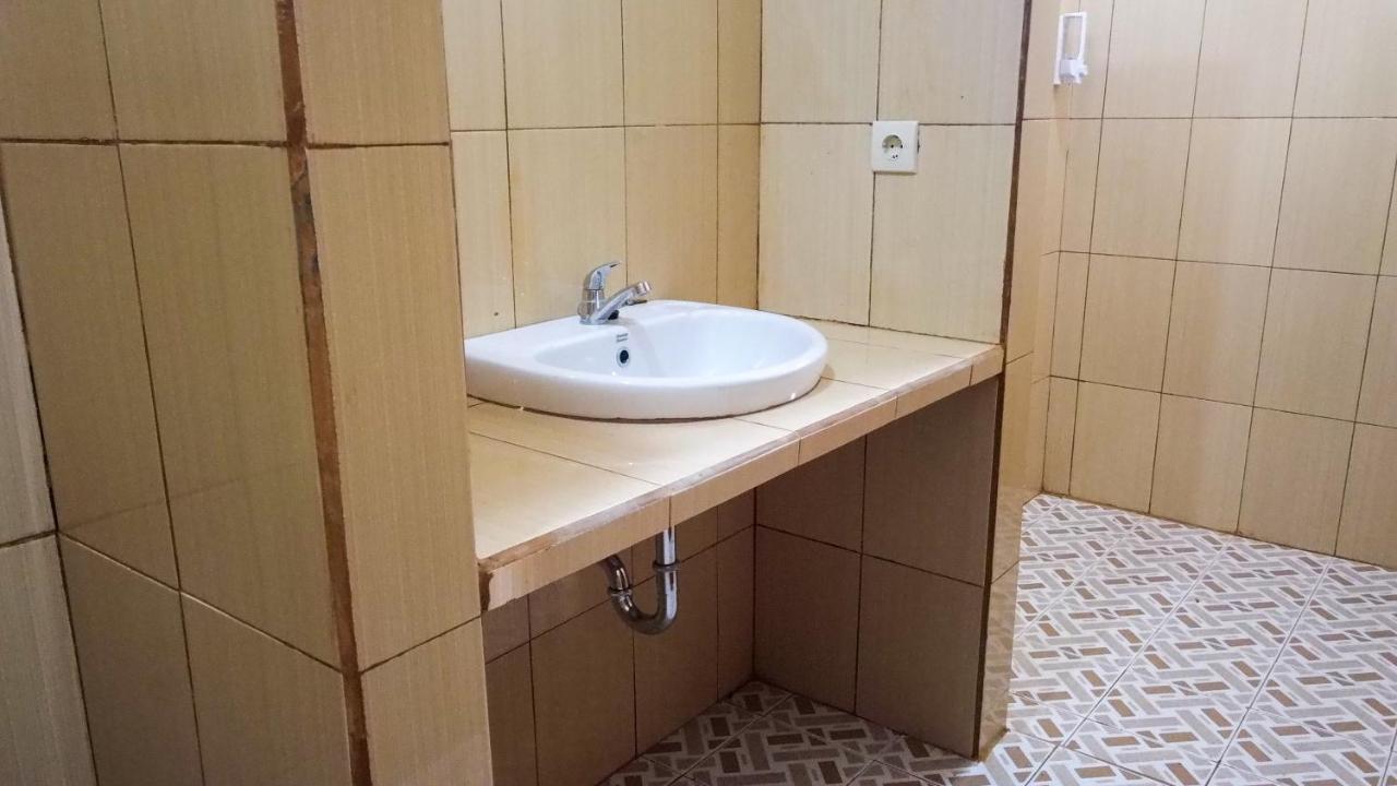 Апартаменти Bale Kembang Kuning Тетебату Екстер'єр фото